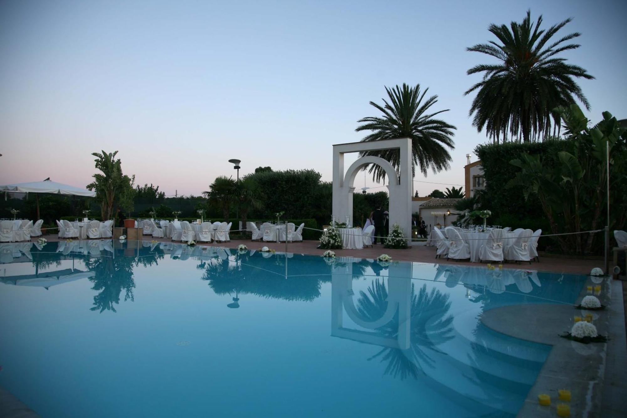 שאקה Hotel Villa Palocla מראה חיצוני תמונה