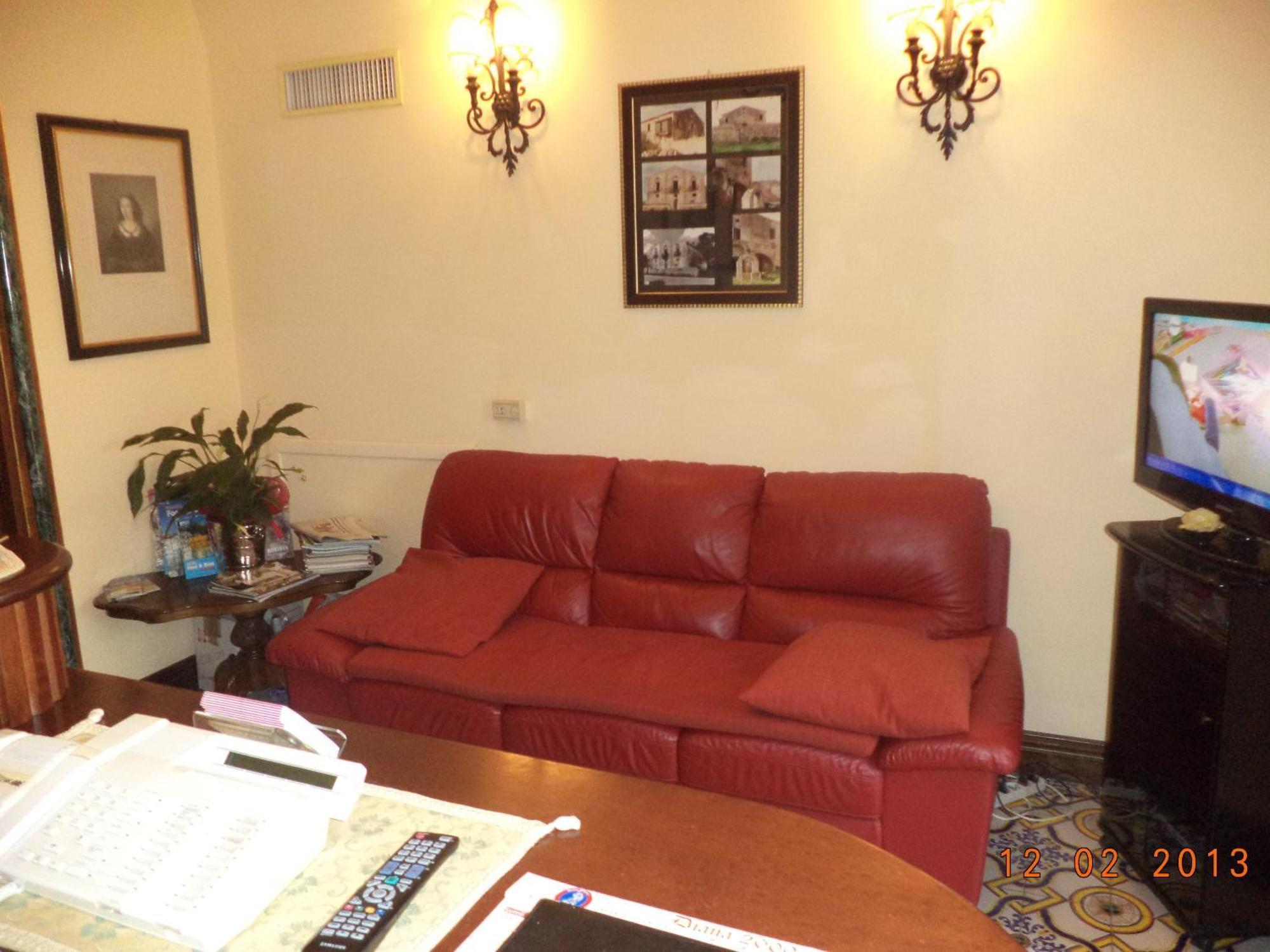 שאקה Hotel Villa Palocla מראה חיצוני תמונה